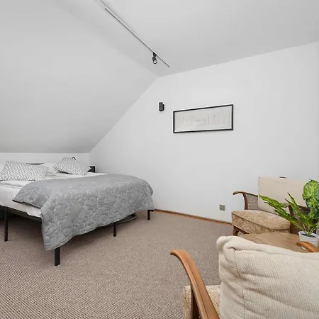 Apartament A Unique On The Market Square With A Balcony By Renters