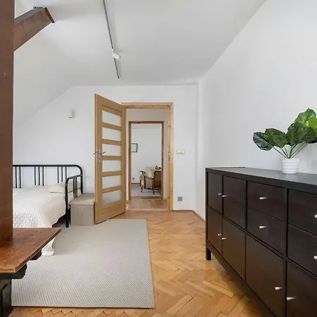 A Unique On The Market Square With A Balcony By Renters Wrocław